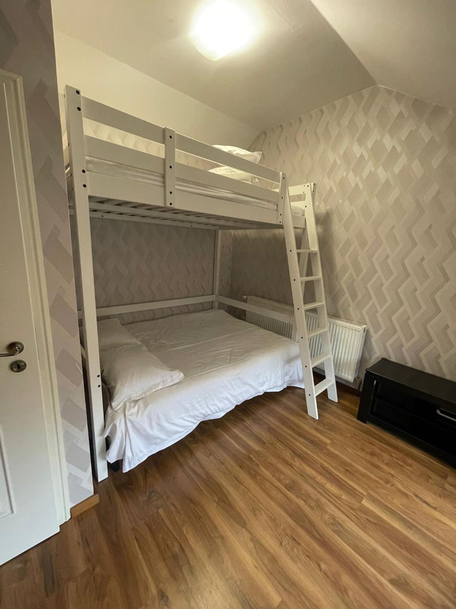 Real Home 1 Sibiu Bagian luar foto