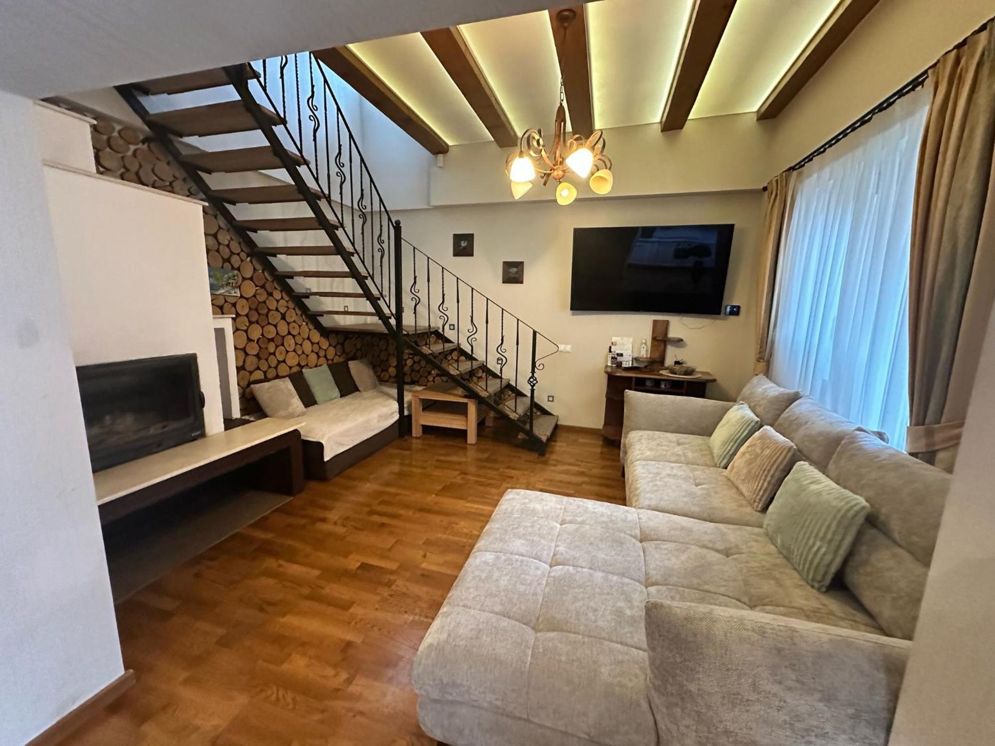 Real Home 1 Sibiu Bagian luar foto