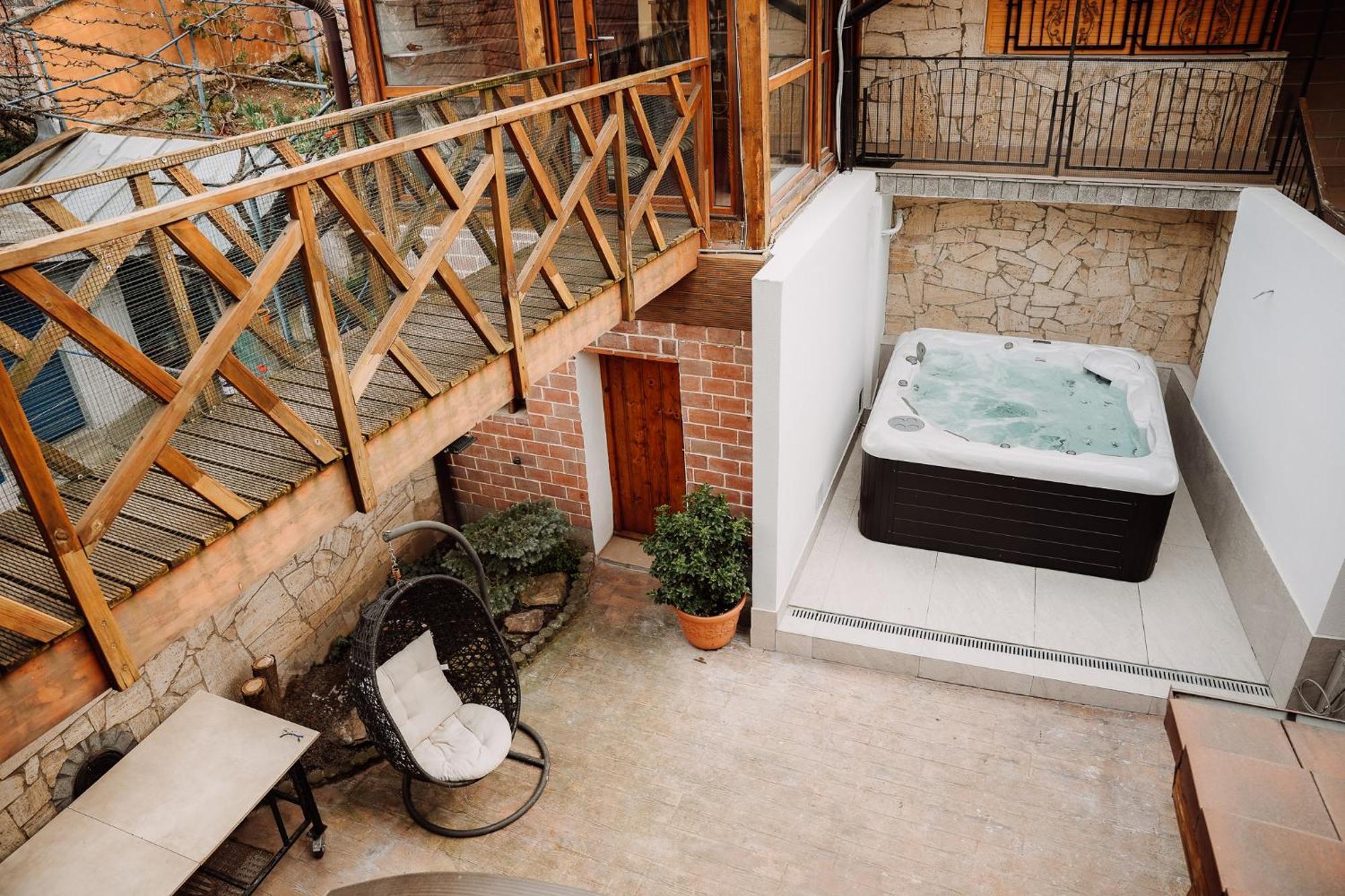 Real Home 1 Sibiu Bagian luar foto