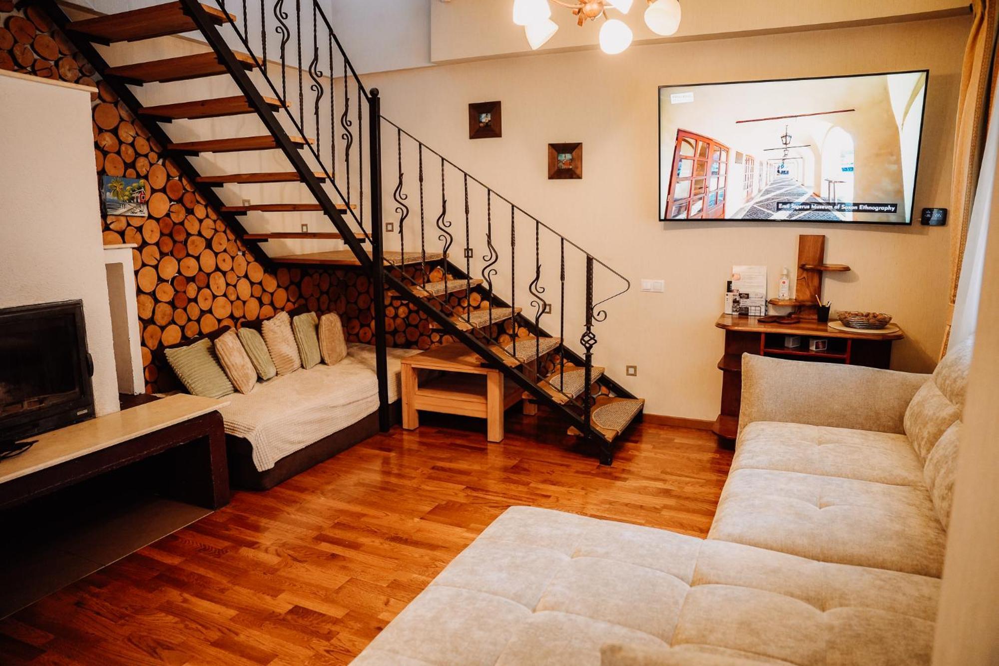 Real Home 1 Sibiu Bagian luar foto