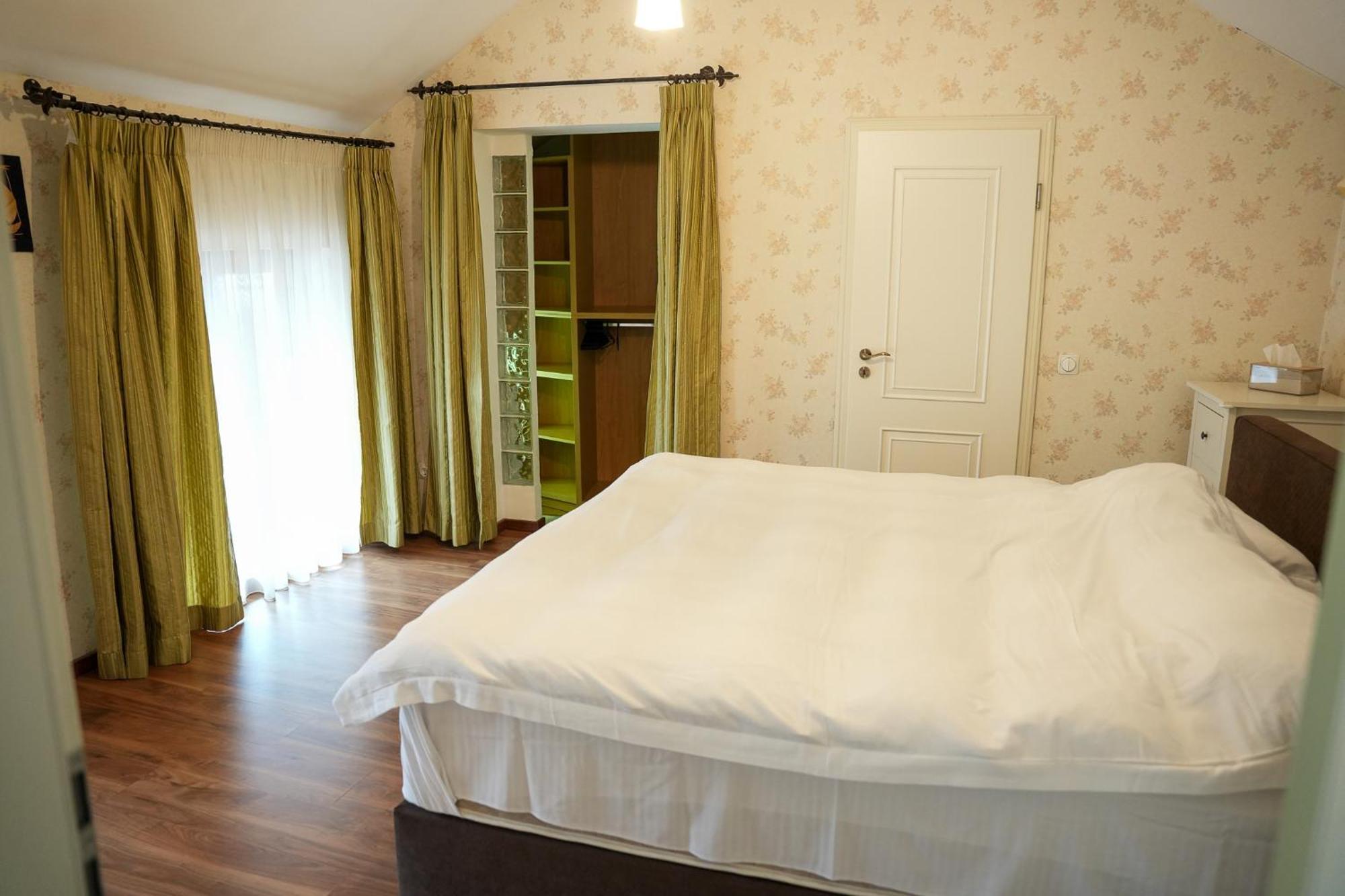 Real Home 1 Sibiu Bagian luar foto